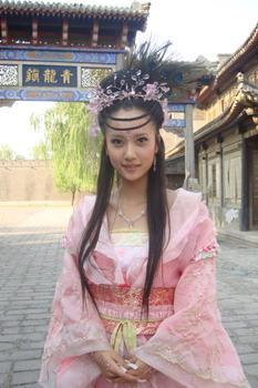 迷孔雀HD国语中字动作