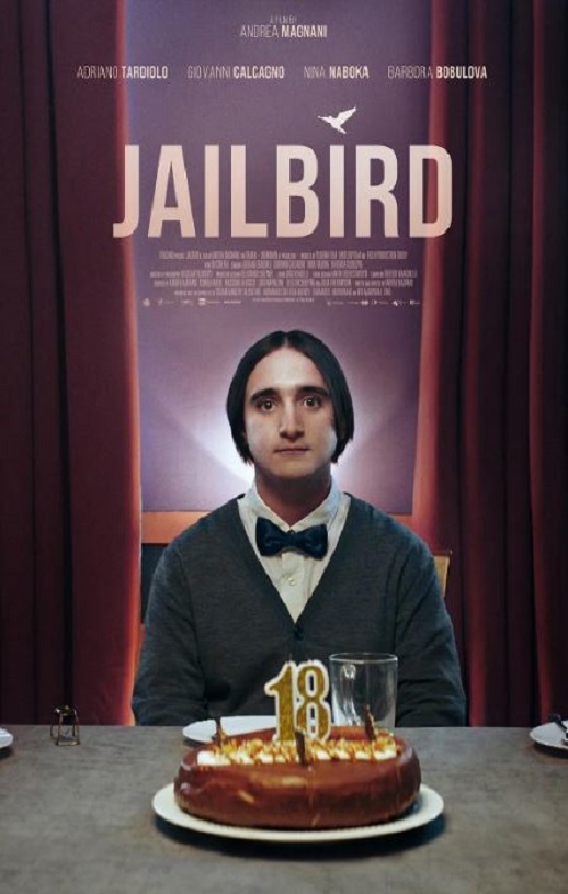 <b><font color='#FF0000'>囚鸟</font></b>