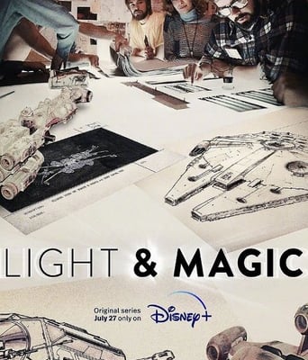 <b><font color='#FF0000'>光影与魔法</font></b>