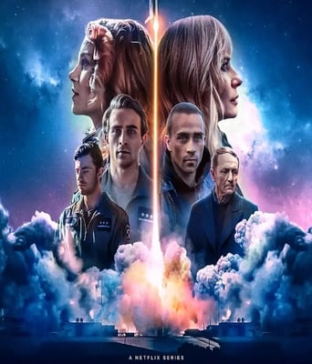 <b><font color='#FF0000'>她和她的航天员</font></b>